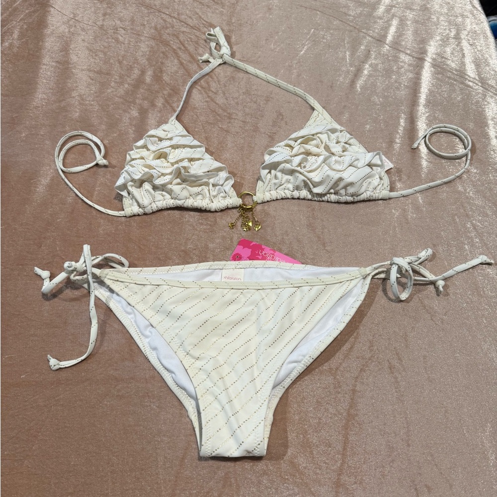 White Ruffle Bikini with Gold Charm Detail – Super Cute & Flirty 💛